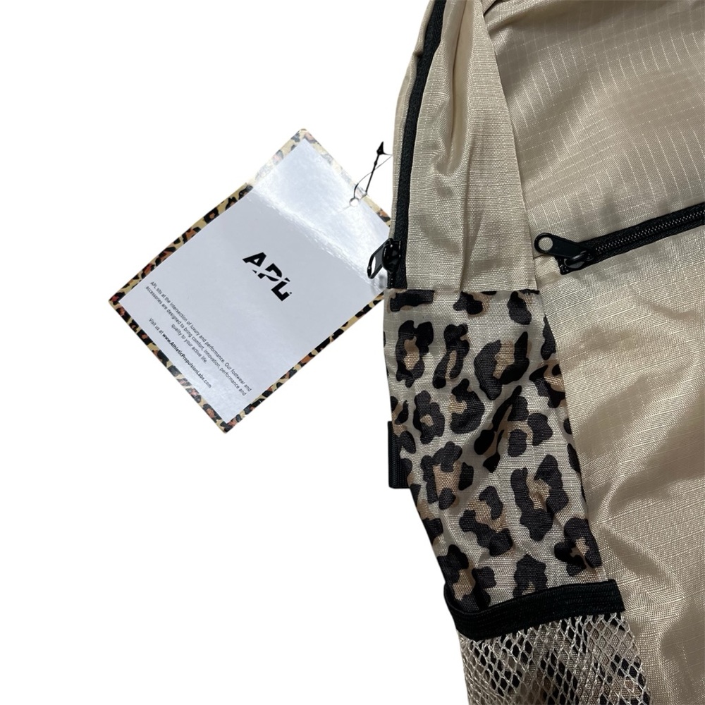 APL Athletic All Purpose Cheetah Print Packable Backpack Lightweight - Picture 3 of 7